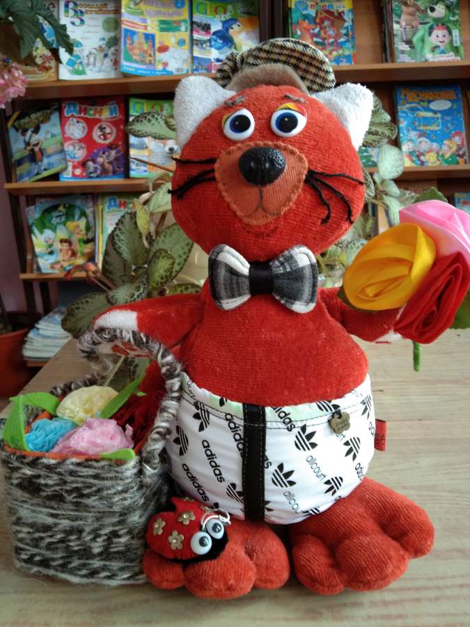 «Кот с бабочкой»  из стихотворения А. Усачева  «Планета кошек»